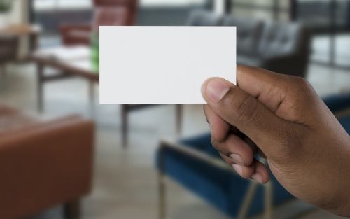 4 Reasons Why the Business Card Still Holds Power